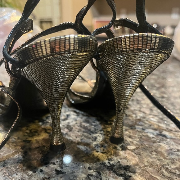 Authentic Fendi T strappy heels - Picture 8 of 12